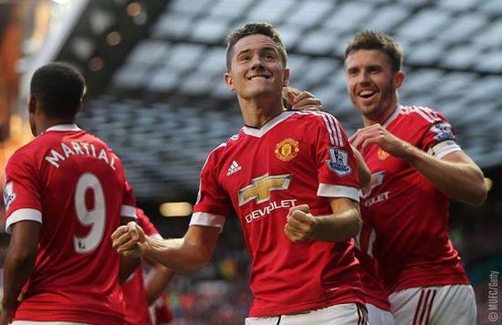 而且在战术 而且在战术