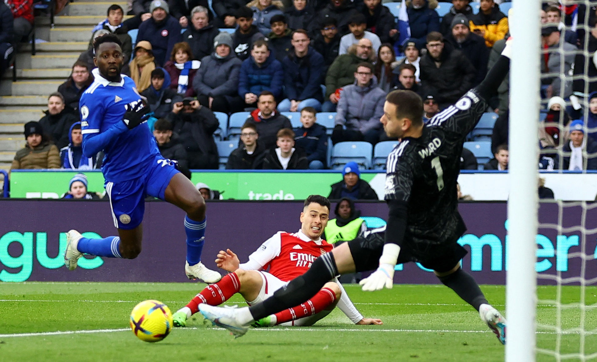 曾效力于国 曾效力于国